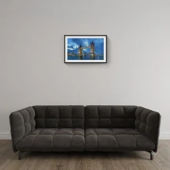 AN EVENING IN LONDON