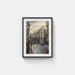 CALM EVENING IN PARIS