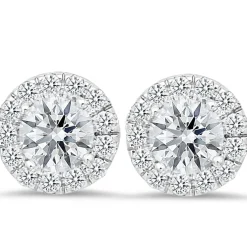 18K white gold stud earrings with 0.42 CT and 4.00 CT diamonds